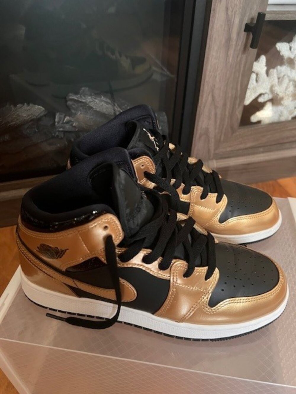 Fresh & Clean Jordans - Picture 2 of 4